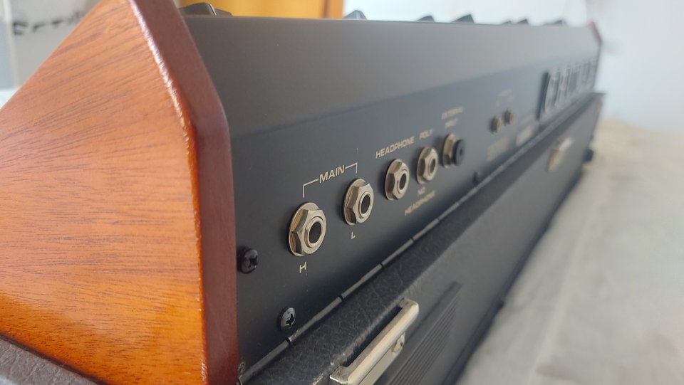 Crumar DS2 (Customizado)