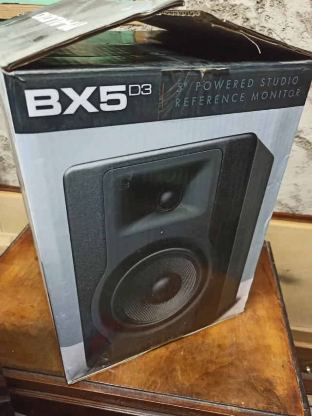 M-Audio BX5 D3 Monitores de Estudio de segunda mano · Foto 1 de 3 · Murcia · 119 €