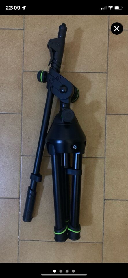 Soporte Gravity microfono