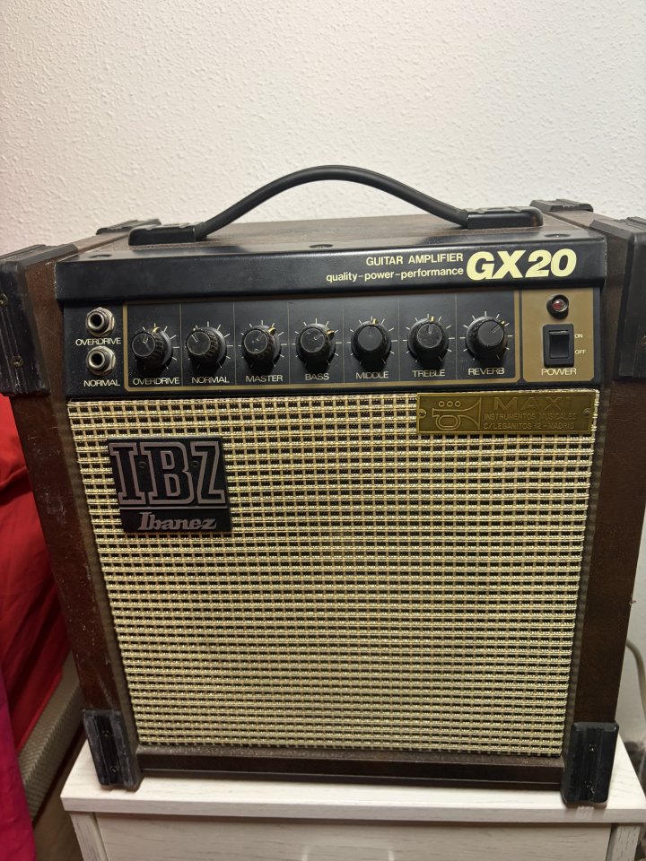 Ibanez GX20 Made in Japan 80s – Amplificador vintage guitarra eléctrica de segunda mano · Foto 1 de 3 · Castellón · 100 €