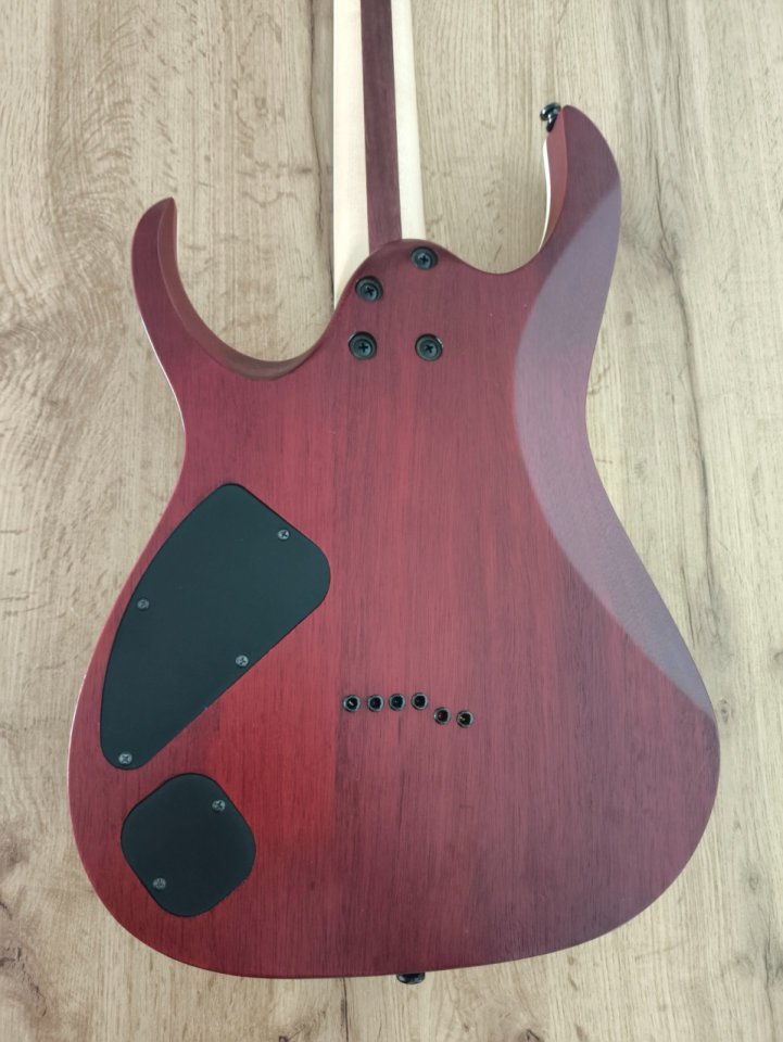 Ibanez RGAIX6FM de segunda mano · Foto 5 de 7 · Madrid · 700 €