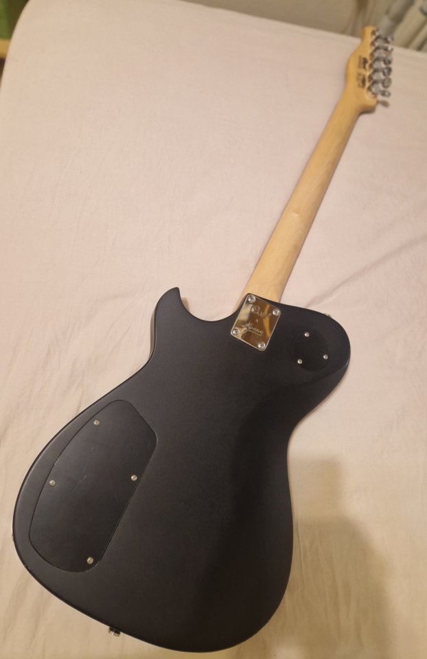 Cort Manson de segunda mano · Foto 3 de 8 · Zaragoza · 425 €