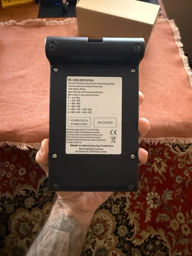 Faderfox UC4 Controlador MIDI USB + Decksaver