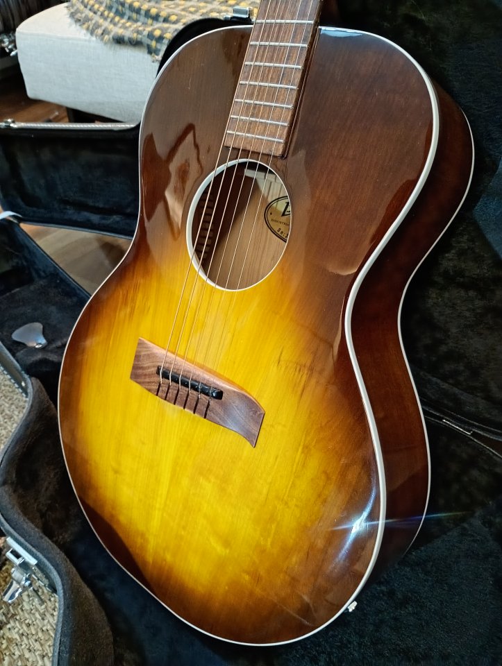 Guitarra Acústica E. Beaudoux de segunda mano · Foto 3 de 7 · Madrid · 1050 €