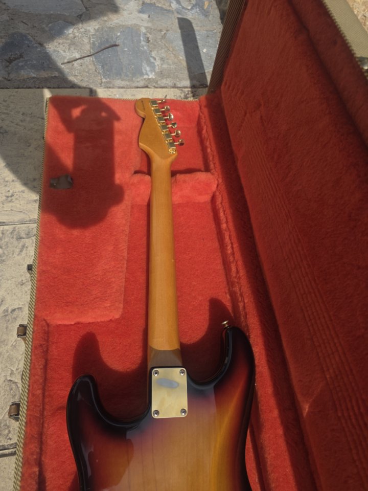 Fender SRV Stratocaster artist model 1997 de segunda mano · Foto 5 de 10 · Alicante · 1800 €