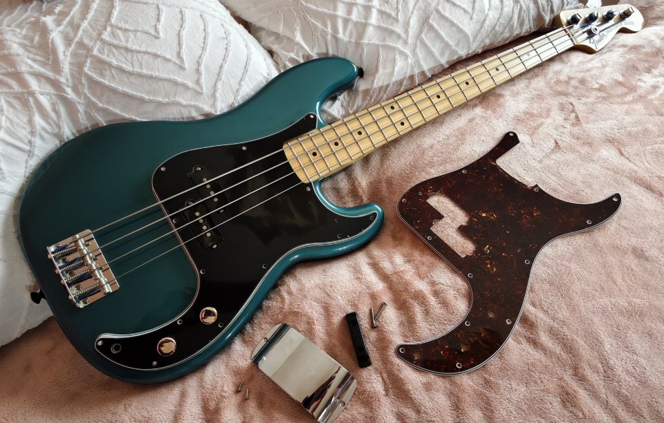 Fender Precision Sherwood Green USA / JAPAN