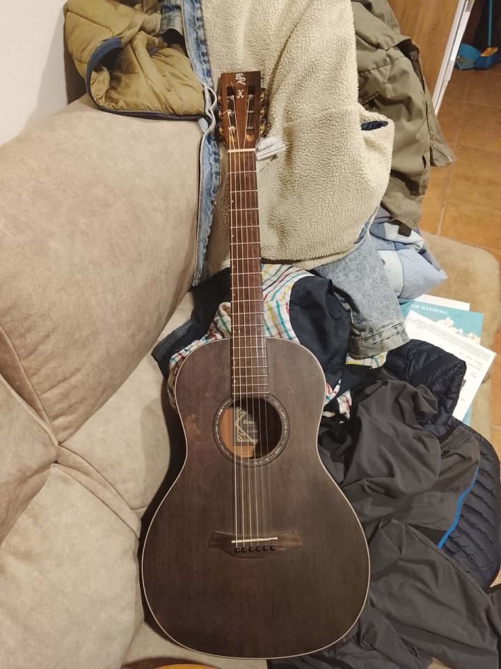 Acustica parlor Baton Rouge X11C/P-SCC