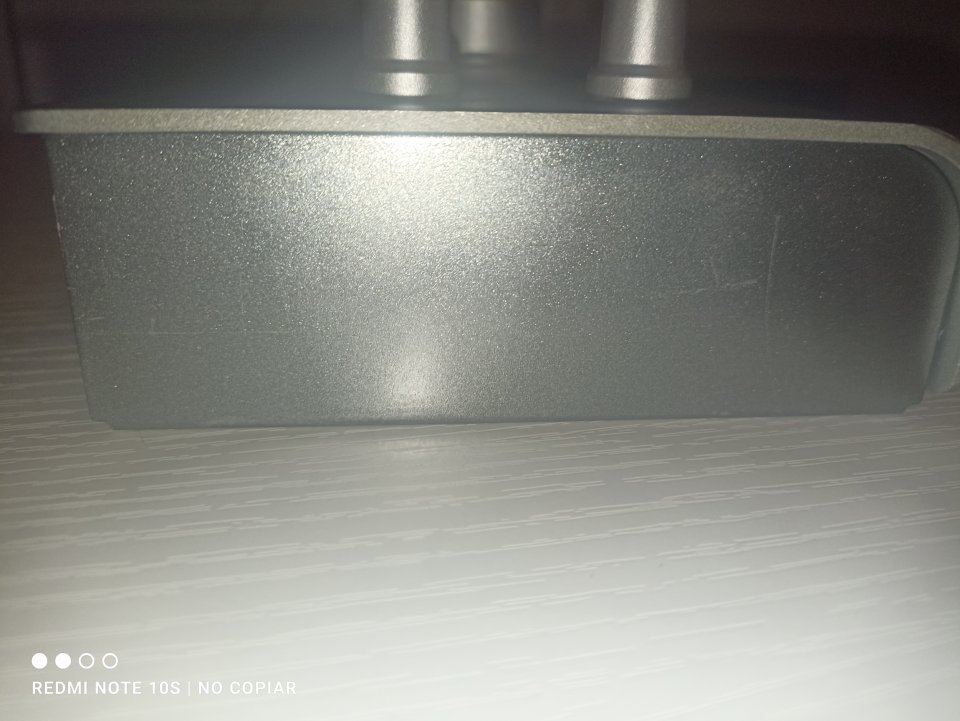 Audient iD4 - Interfaz USB de Audio Profesional (Cuerpo de Metal) de segunda mano · Foto 6 de 10 · Girona · 89 €