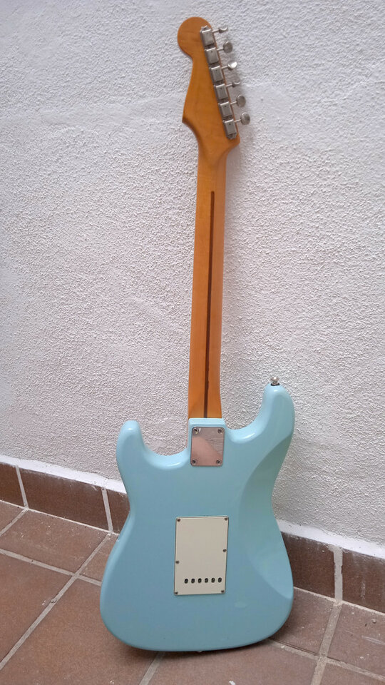 1981 Tokai Stratocaster ST-80 logo Spaguetti made in Japan