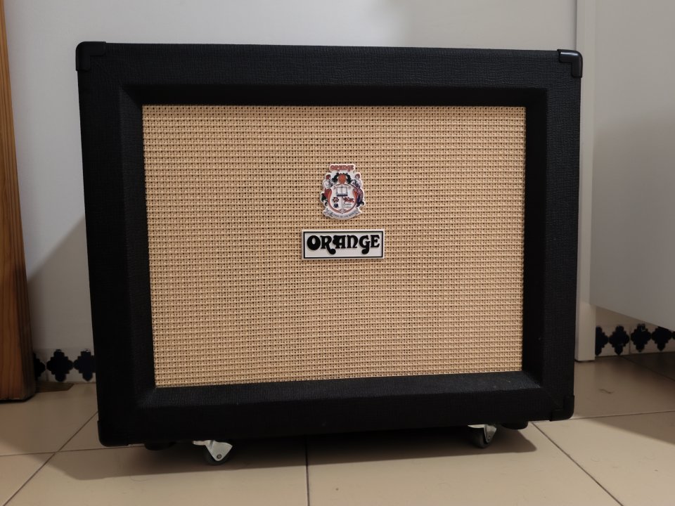 Amplificador Orange Crush 60 Pro.