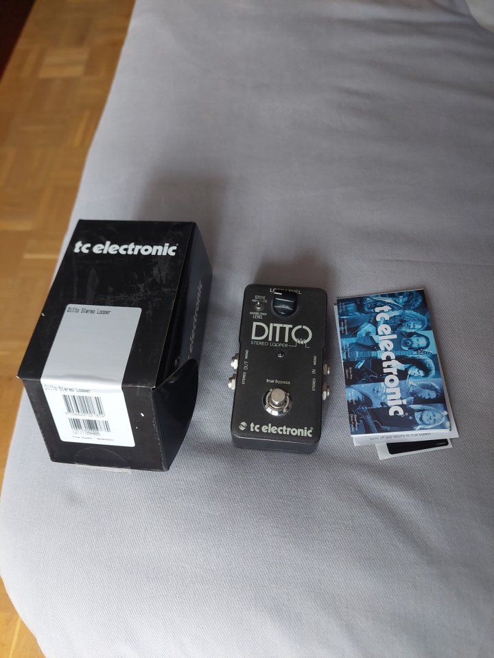Ditto looper stereo como nuevo de segunda mano · Foto 2 de 3 · Araba · 45 €