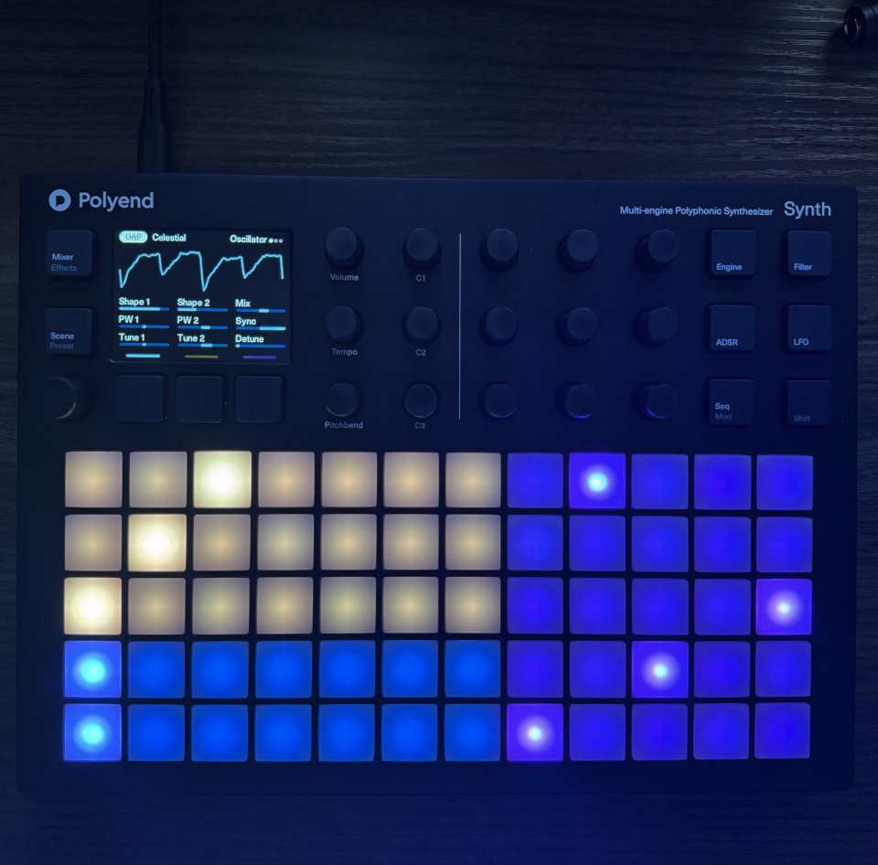Sintetizador Polyend Synth de segunda mano · Foto 2 de 6 · Cáceres · 325 €