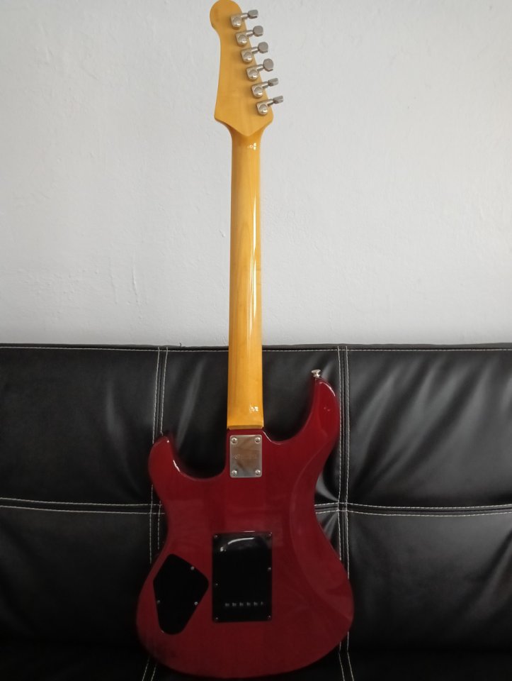 Yamaha Pacífica 612 *RESERVADA*