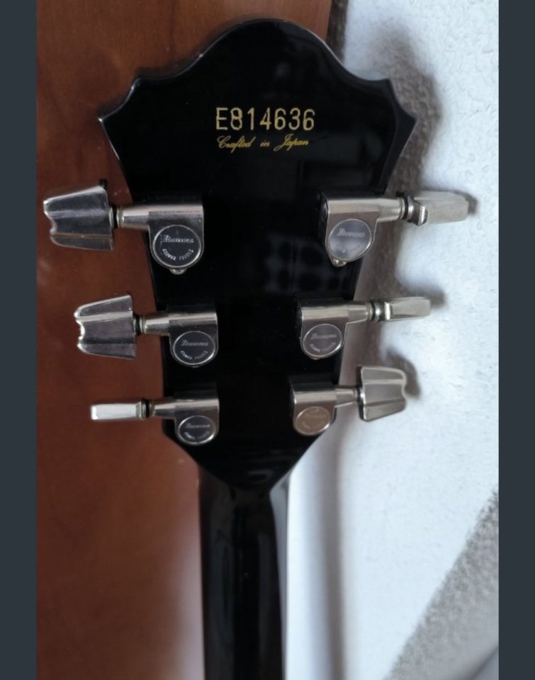 Ibanez Studio ST70 1981 Made in Japan – Original con estuche Ibanez de segunda mano · Foto 9 de 9 · Castellón · 1050 €