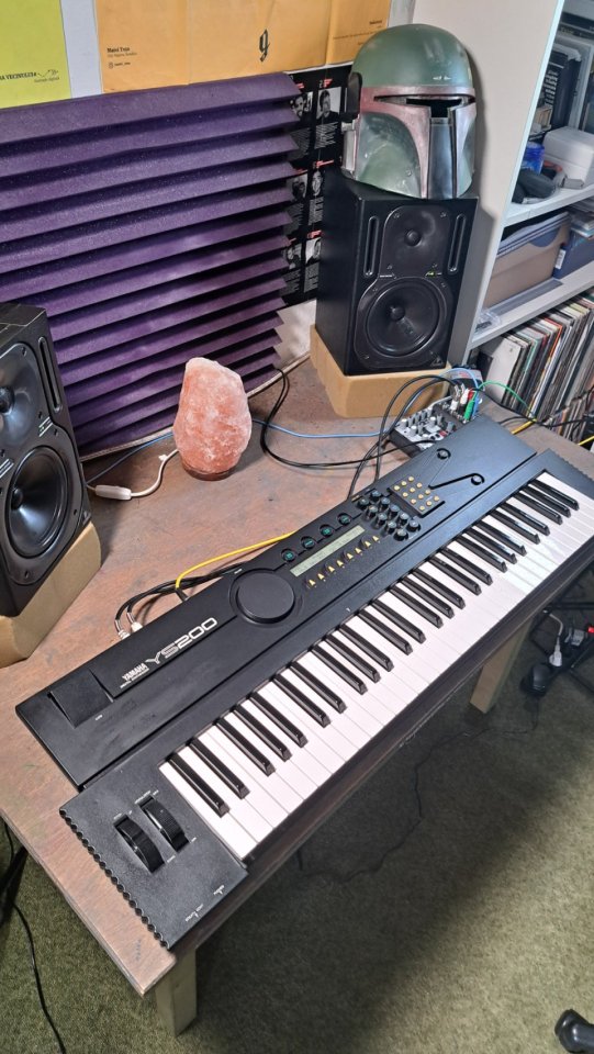 Varios Sintetizadores