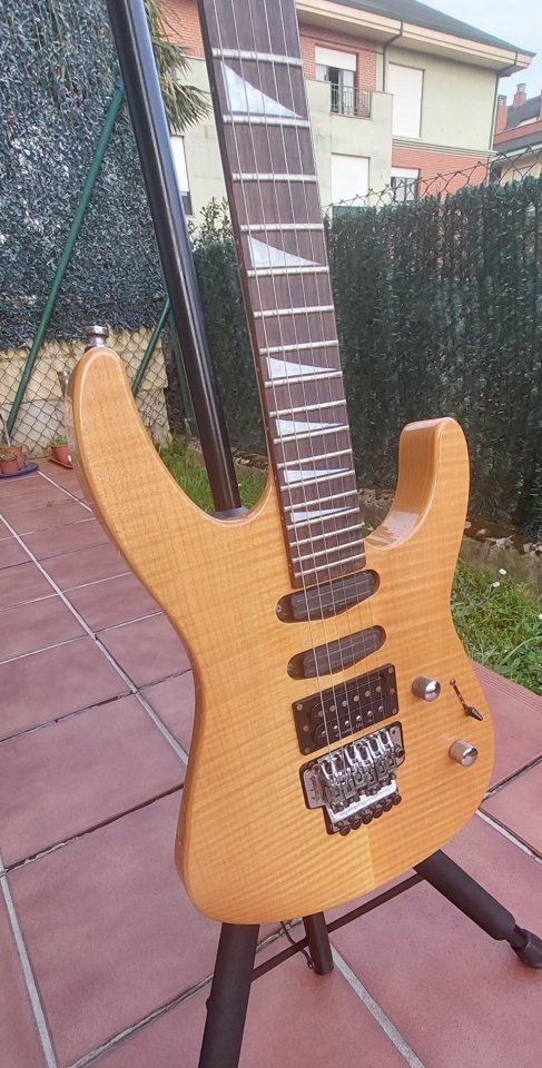 Jackson pro series sl3 soloist MIJ