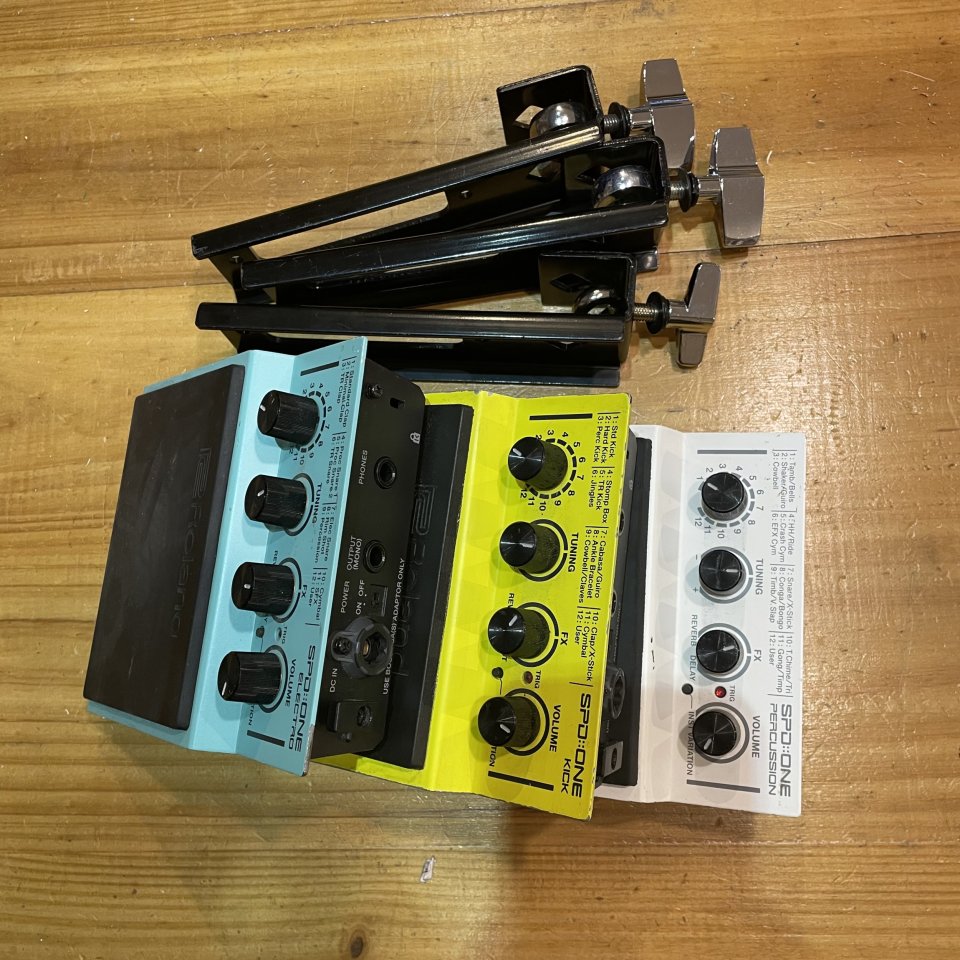 Set 3 Pads Roland SPD:: ONE de segunda mano · Foto 5 de 5 · Navarra · 360 €