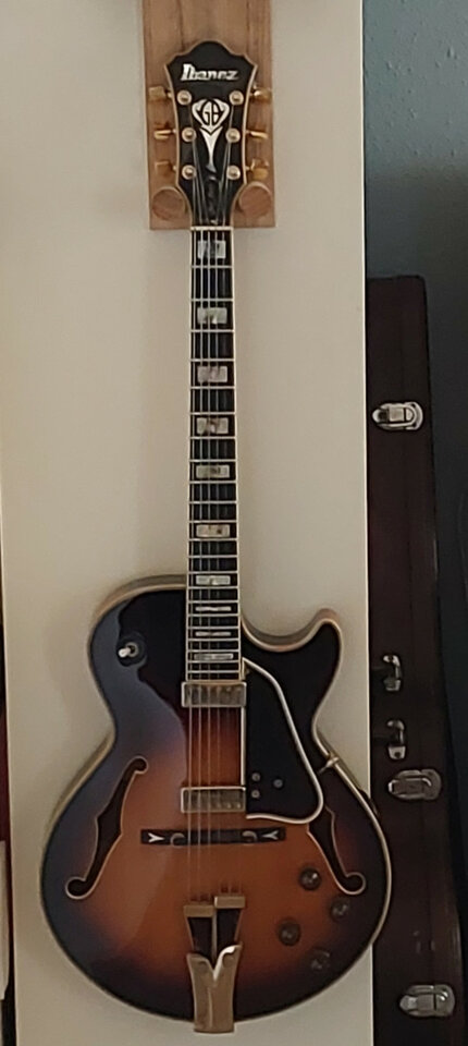 Ibanez George Benson GB10 (Japan 1983)
