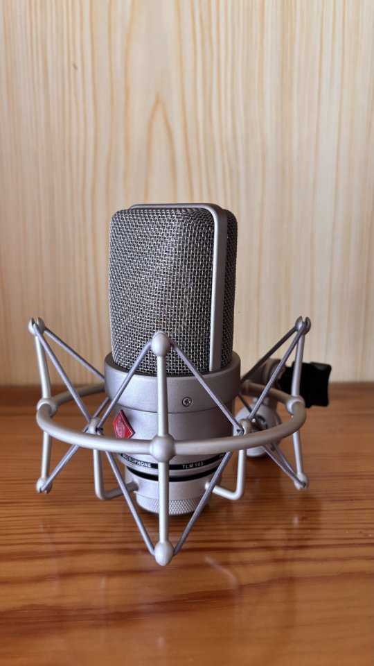 Neumann TLM 103 + Araña Original EA 4 (NUEVO) de segunda mano · Foto 1 de 4 · Barcelona · 950 €