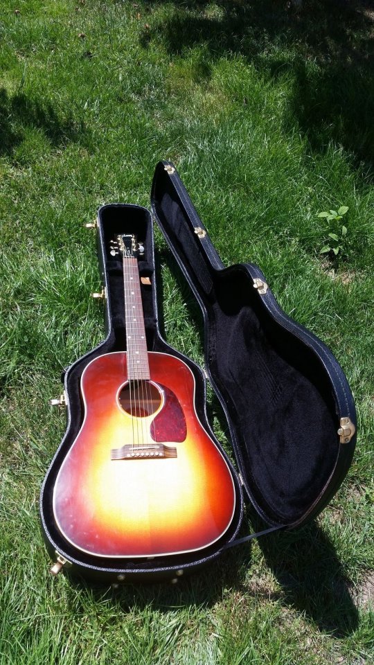 Gibson j45 edición limitada de segunda mano · Foto 6 de 7 · Segovia · 1700 €