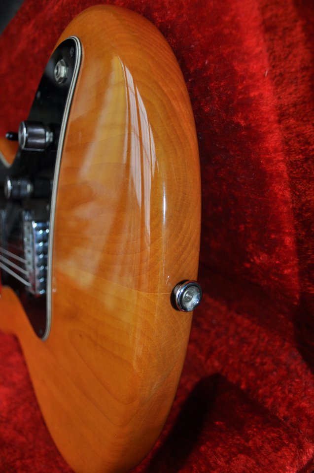 Travis Bean TB500 vintage (1978) de segunda mano · Foto 9 de 10 · Madrid · 8000 €