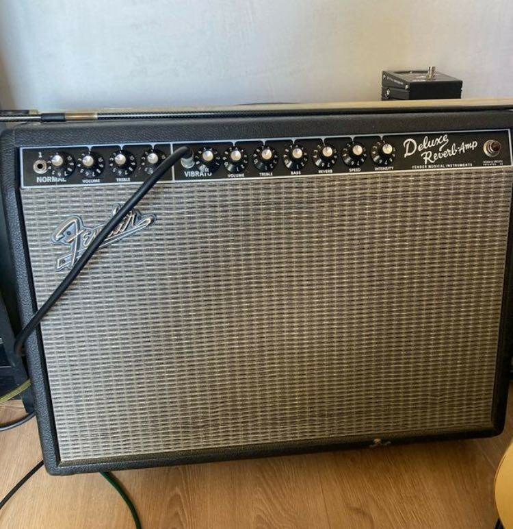 Fender Deluxe Reverb modificado