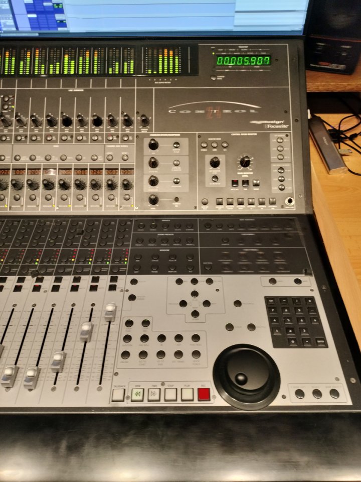 Mesa de mezclas / contolador Digidesign Control 24
