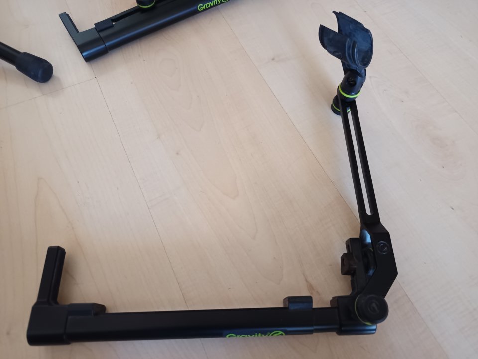 Vendo varios pues de micro para amplificadores de segunda mano · Foto 1 de 5 · Madrid · 55 €