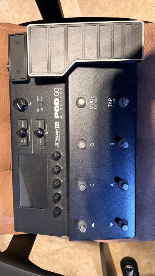 Line6 Pod Go Wireless de segunda mano · Foto 1 de 6 · Cáceres · 350 €