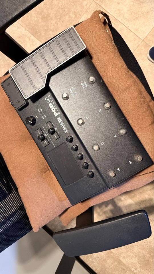 Line6 Pod Go Wireless de segunda mano · Foto 2 de 6 · Cáceres · 350 €
