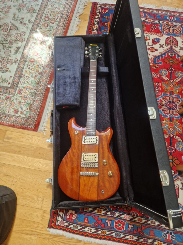 1979 Ibanez Studio 100 de segunda mano · Foto 7 de 7 · Madrid · 750 €