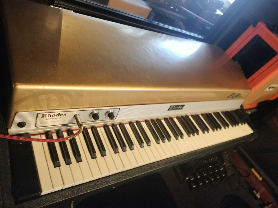 Fender rhodes mkI