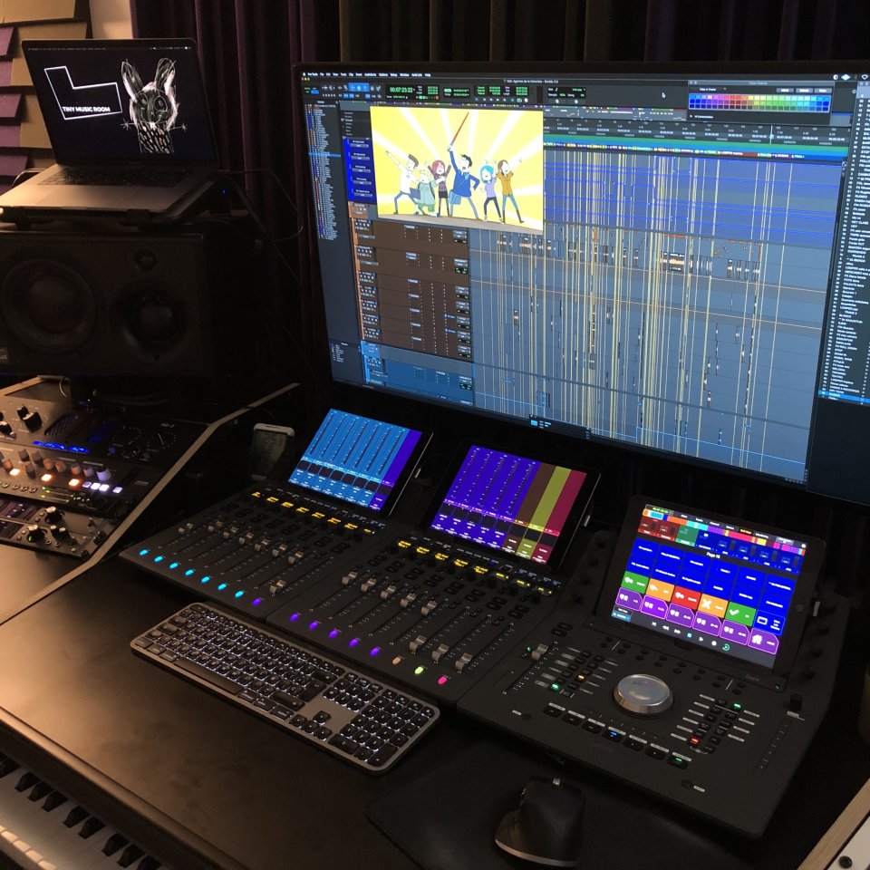 Avid DOCK (controlador)