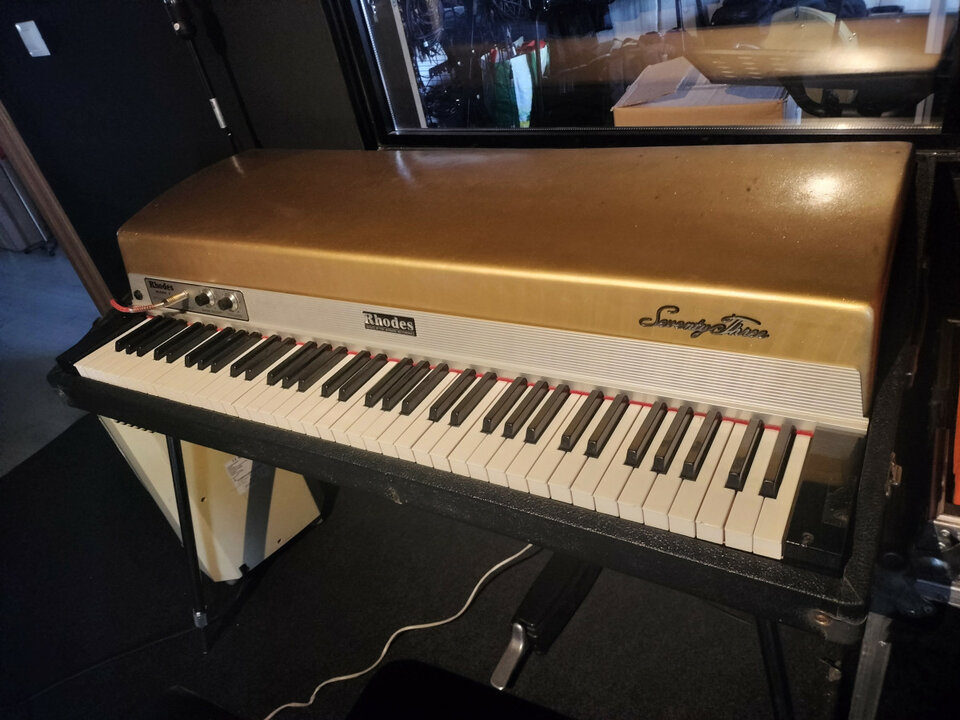 Fender rhodes mkI