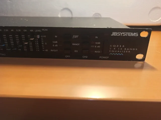Ecualizador JBSystems EQ 215 de segunda mano · Foto 1 de 4 · Murcia · 43 €