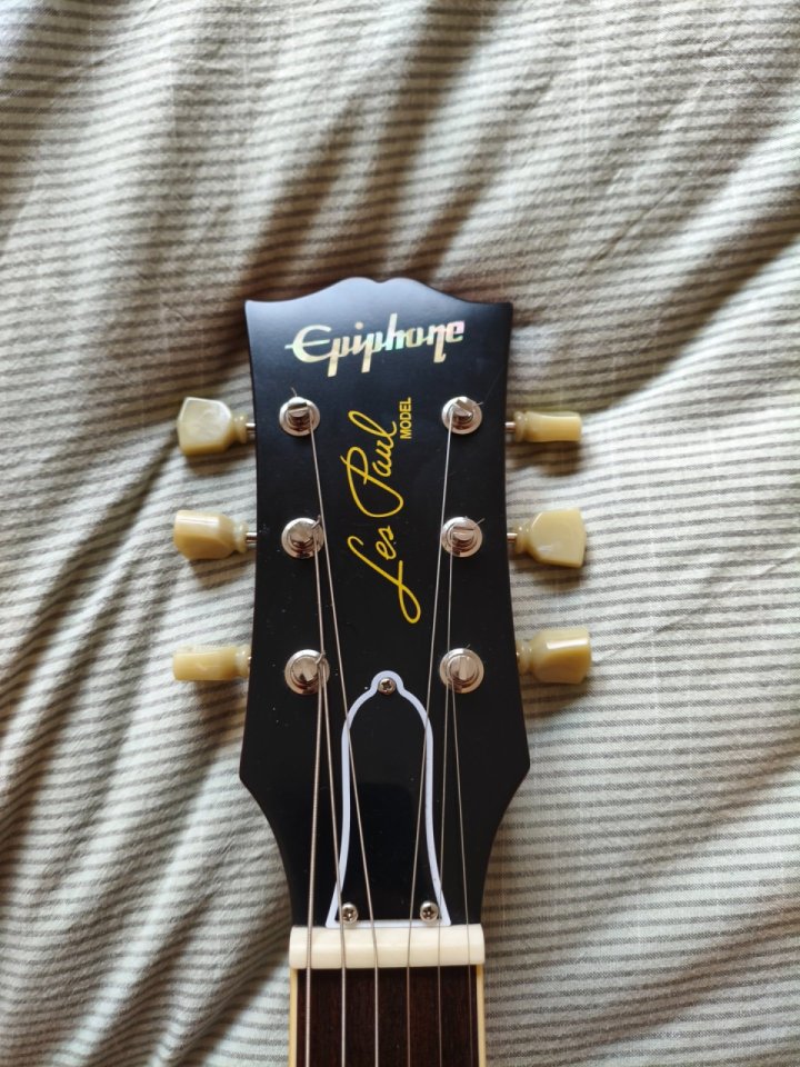 Epiphone Les Paul 1959 Inspired by Gibson Custom WCS mejorada