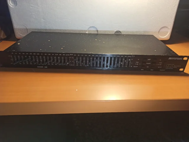 Ecualizador JBSystems EQ 215 de segunda mano · Foto 2 de 4 · Murcia · 43 €