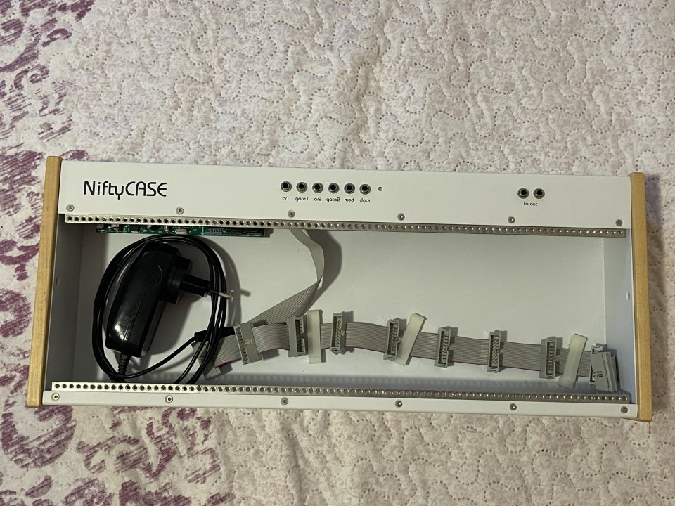 NiftyCASE Cre8Audio - Caja Eurorack de segunda mano · Foto 1 de 5 · Cádiz · 150 €