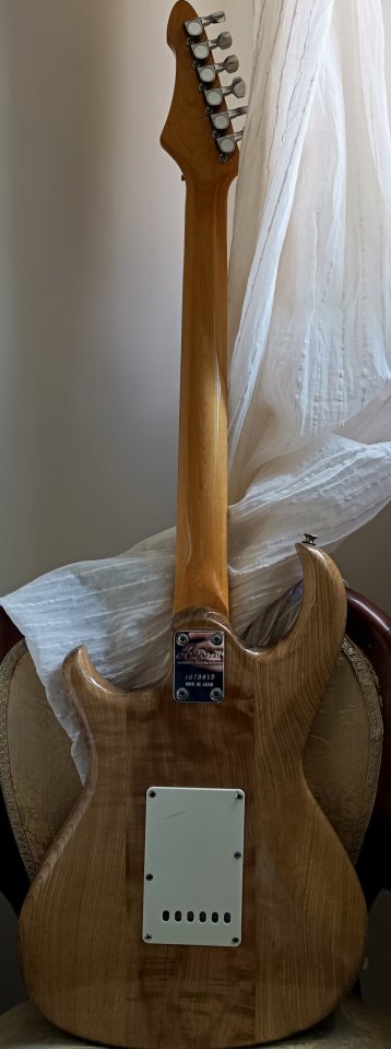 Guitarra Aria Pro II RS series de segunda mano · Foto 8 de 10 · Madrid · 200 €