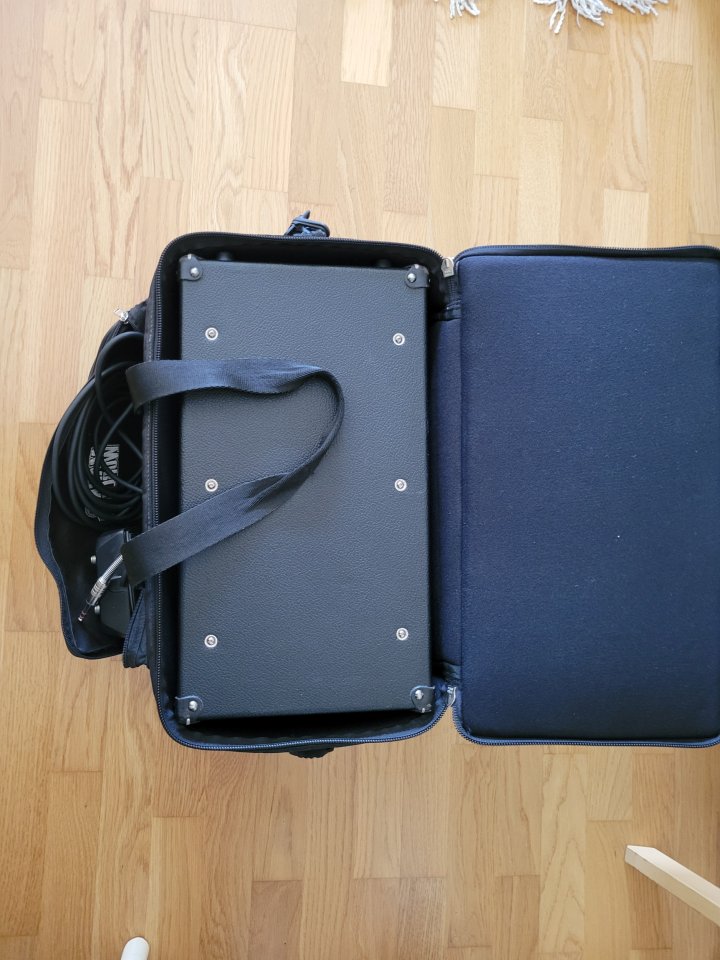 DV Mark Maragold de segunda mano · Foto 7 de 9 · Lugo · 300 €