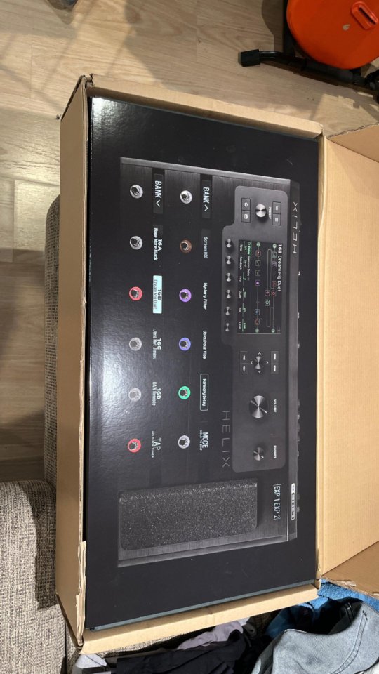 Line 6 helix floor de segunda mano · Foto 3 de 4 · Tarragona · 800 €