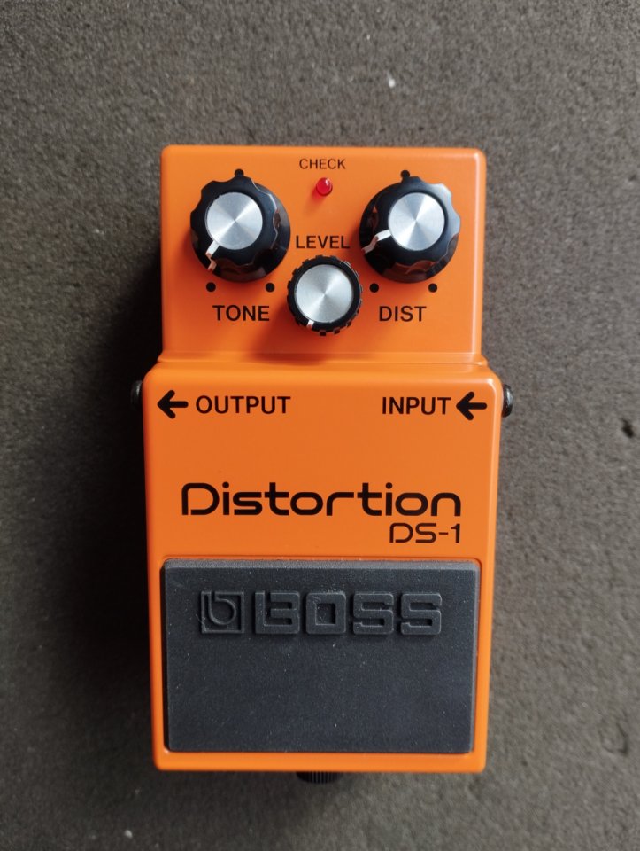 Pedal Boss DS-1 Taiwan