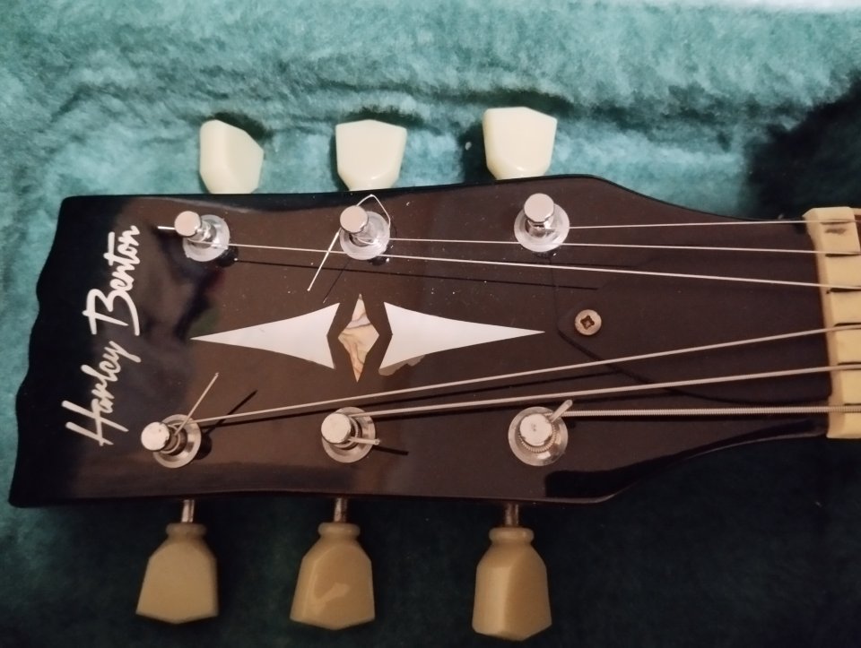 Guitarra eléctrica Harley benton sc 550 deluxe de segunda mano · Foto 4 de 6 · Jaén · 190 €