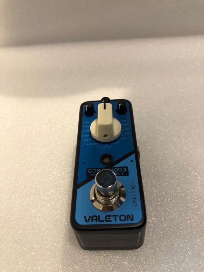 Valeton coral 2 impecable cambio por Chorus de segunda mano · Ourense · 35 €