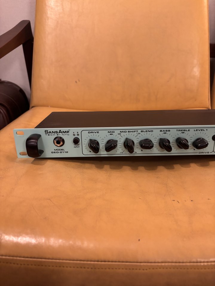 Tech 21 SansAmp GED-2112 Geddy Lee de segunda mano · Foto 2 de 6 · Barcelona · 300 €
