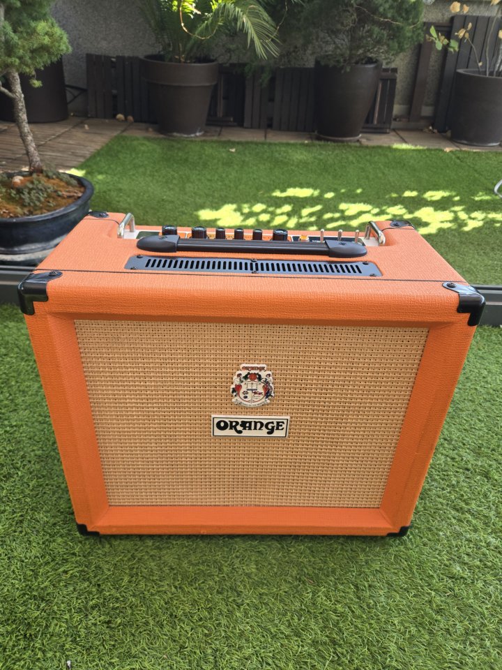 ORANGE ROCKER 15 Combo de segunda mano · Foto 1 de 7 · Madrid · 400 €