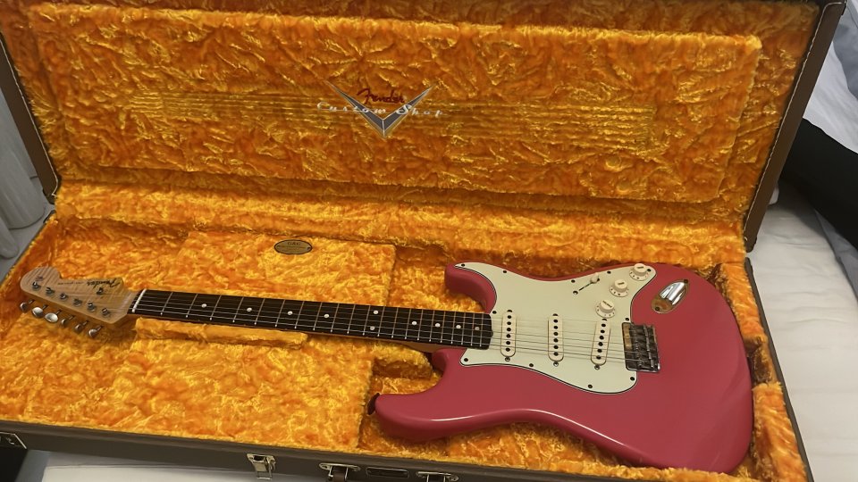 Fender Strat Custom Shop LTD 61 Hardtail JRN de segunda mano · Foto 4 de 8 · Madrid · 3600 €