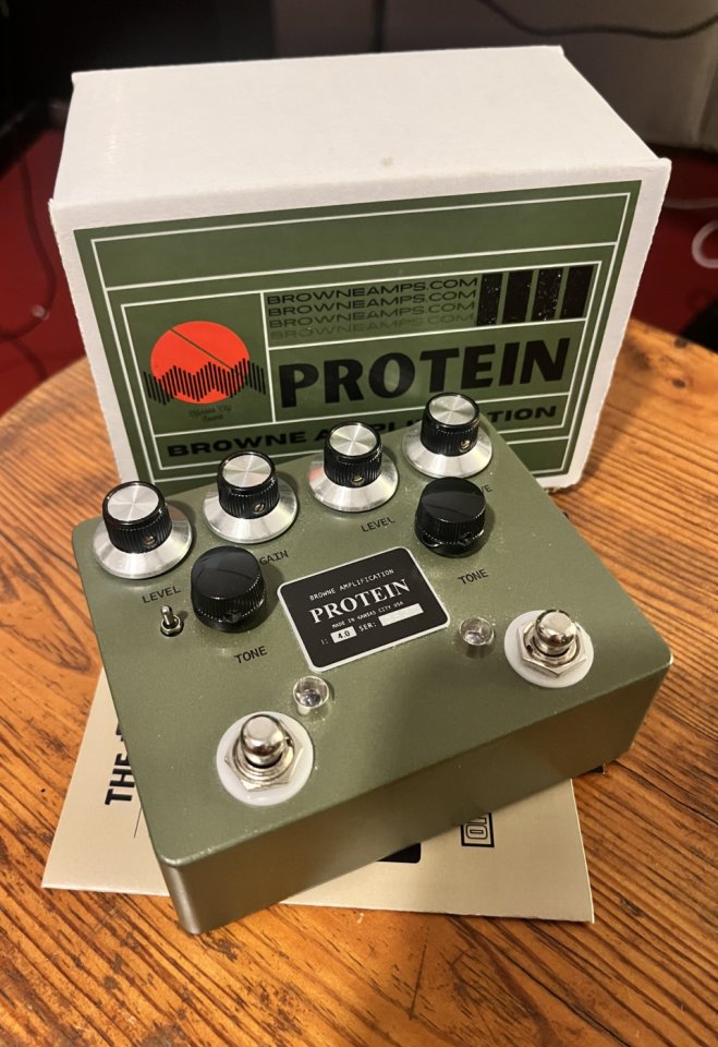 Browne Protein v4 de segunda mano · Foto 2 de 3 · Palencia · 300 €