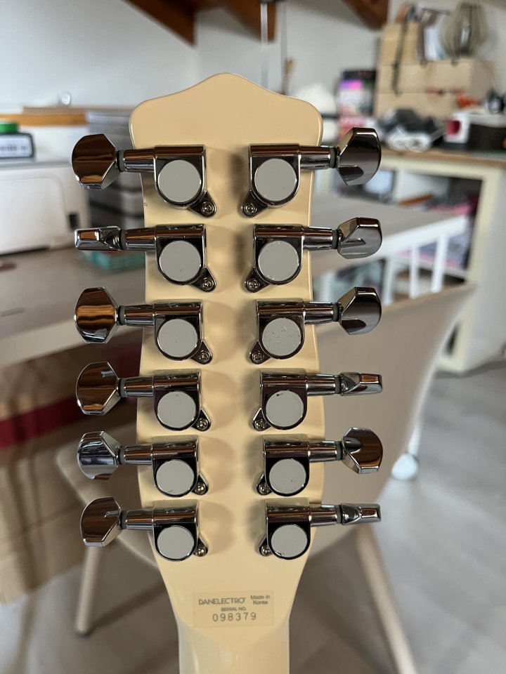 Danelectro 59