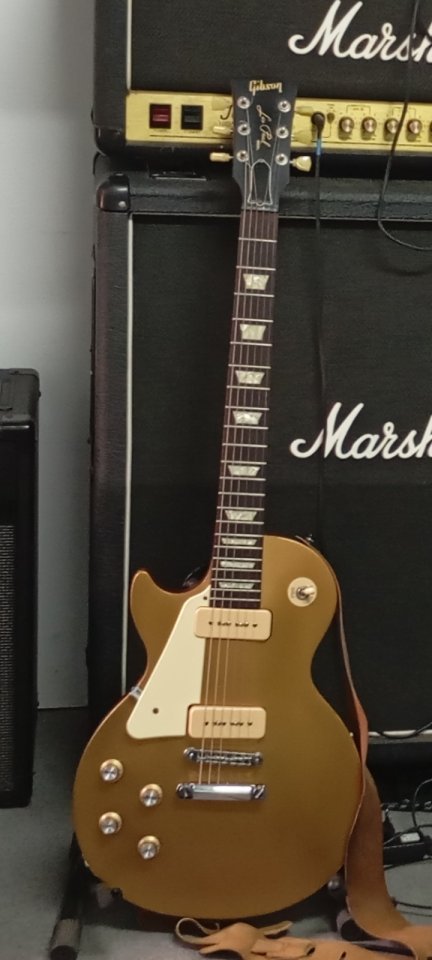 Gibson Les Paul tribute 50s goldtop con pastillas p90